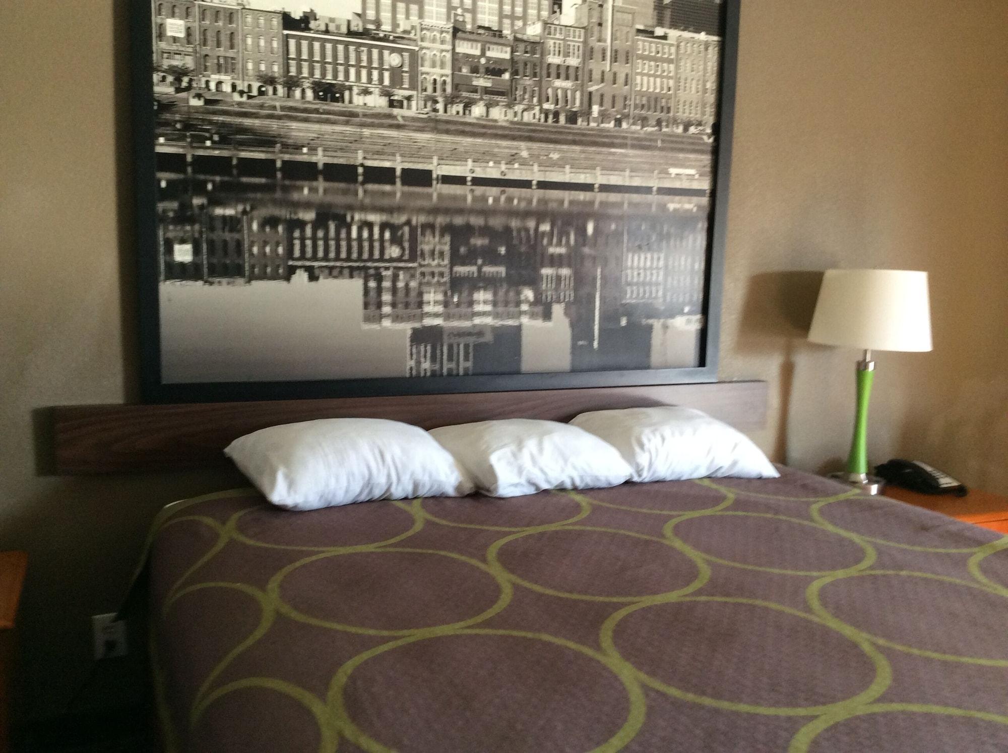 Super 8 By Wyndham Chattanooga/East Ridge Εξωτερικό φωτογραφία