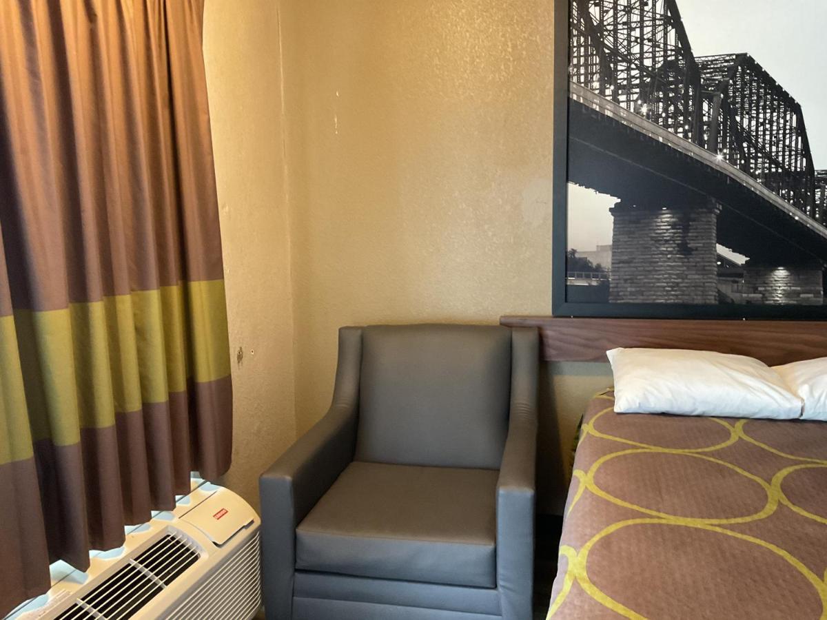 Super 8 By Wyndham Chattanooga/East Ridge Εξωτερικό φωτογραφία