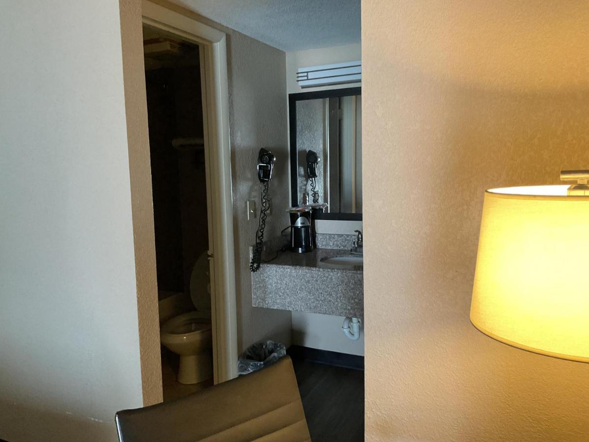 Super 8 By Wyndham Chattanooga/East Ridge Εξωτερικό φωτογραφία