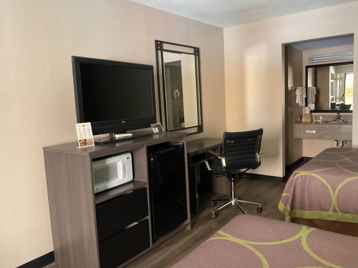 Super 8 By Wyndham Chattanooga/East Ridge Εξωτερικό φωτογραφία