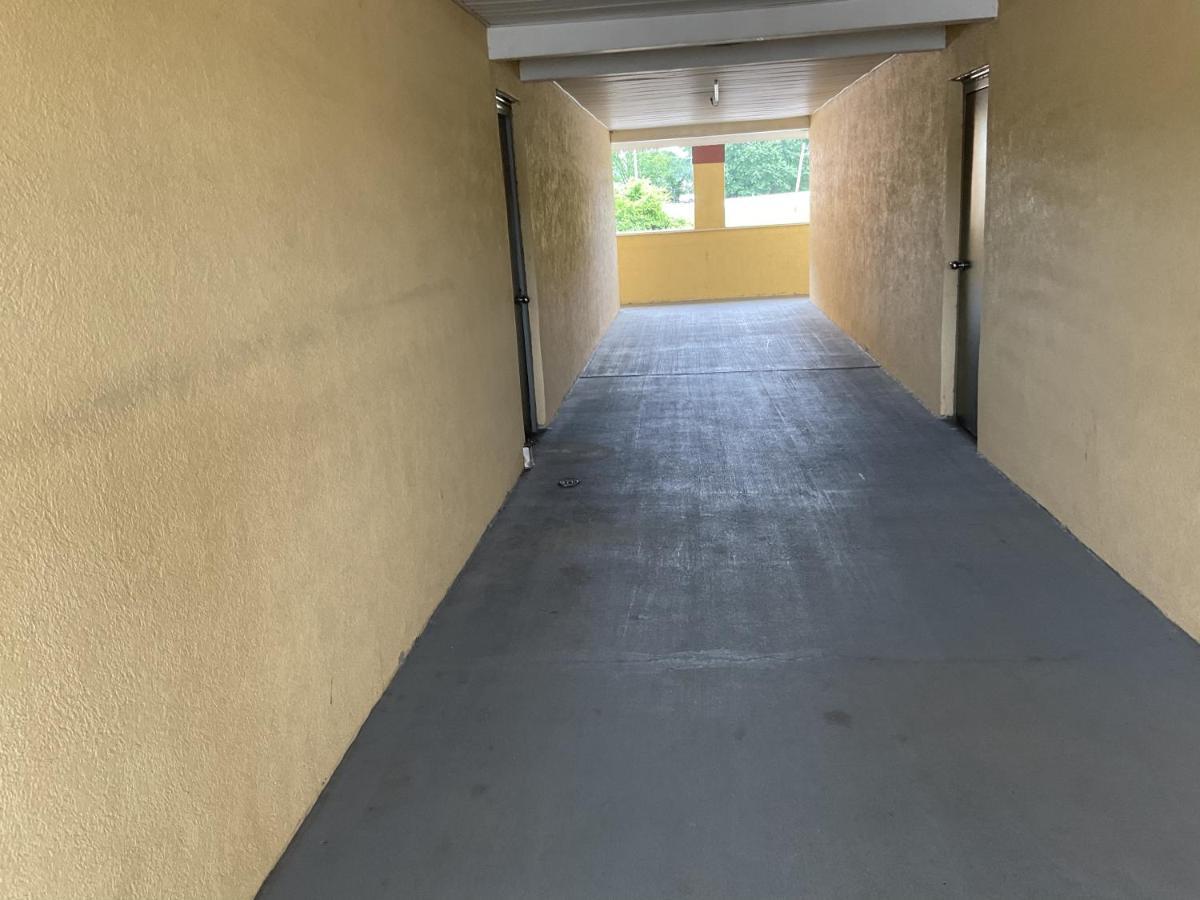 Super 8 By Wyndham Chattanooga/East Ridge Εξωτερικό φωτογραφία