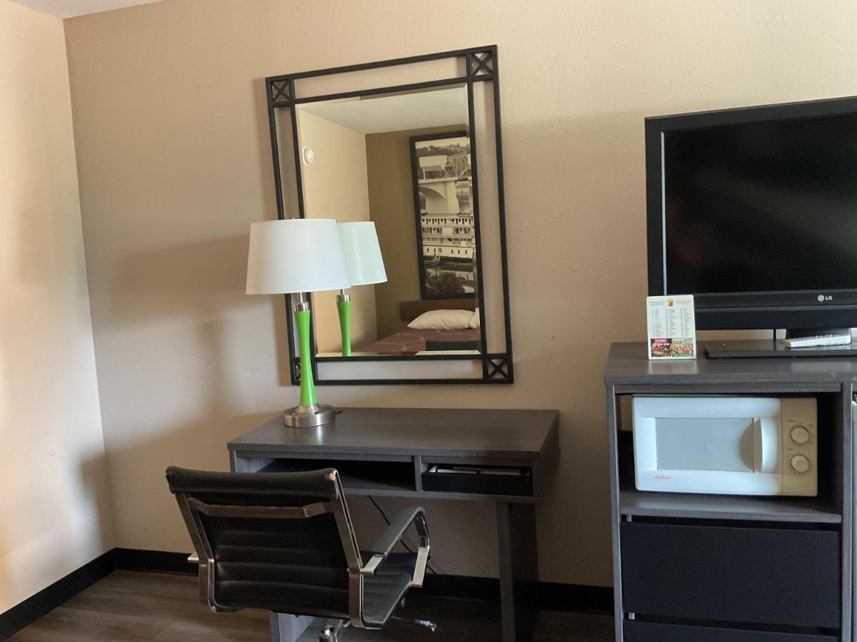 Super 8 By Wyndham Chattanooga/East Ridge Εξωτερικό φωτογραφία
