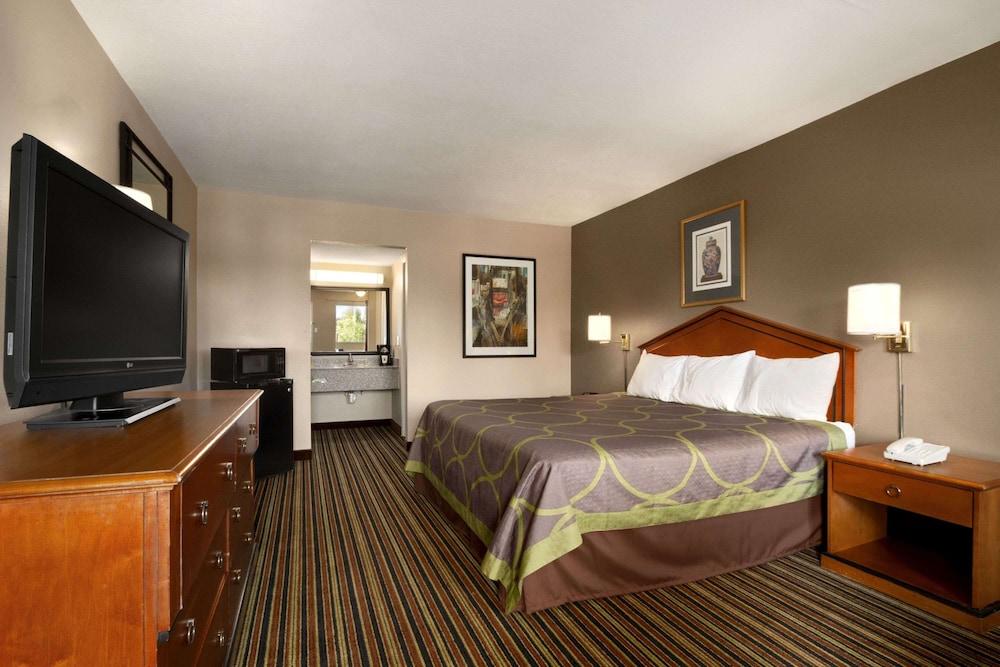 Super 8 By Wyndham Chattanooga/East Ridge Εξωτερικό φωτογραφία
