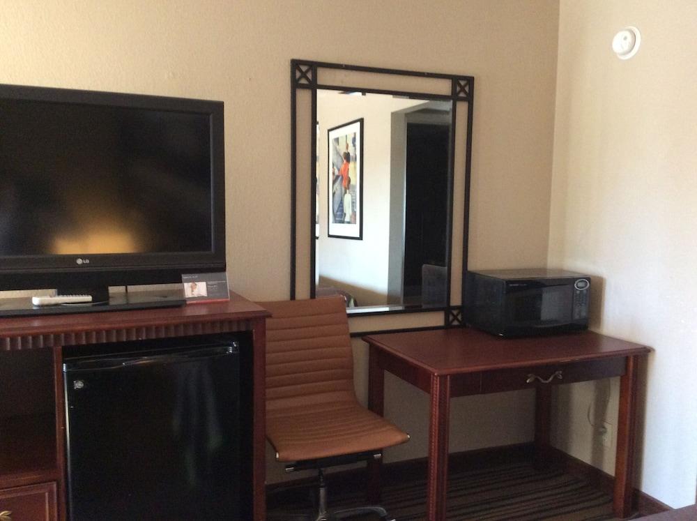 Super 8 By Wyndham Chattanooga/East Ridge Εξωτερικό φωτογραφία