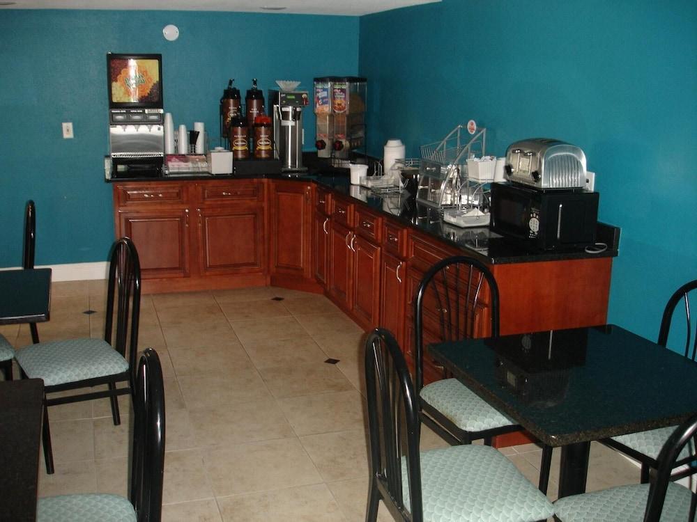 Super 8 By Wyndham Chattanooga/East Ridge Εξωτερικό φωτογραφία